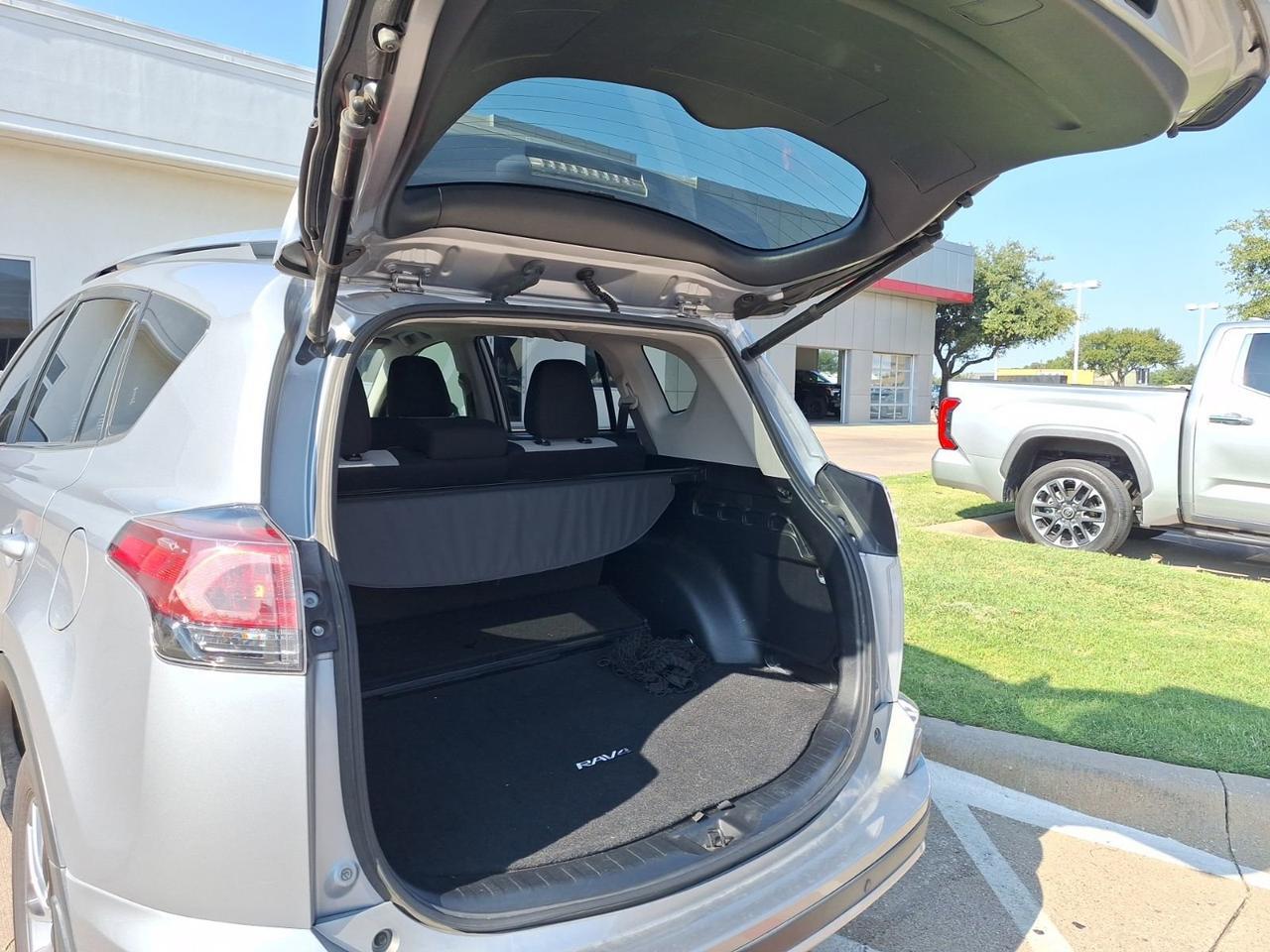2018 Toyota RAV4 XLE Hurst TX
