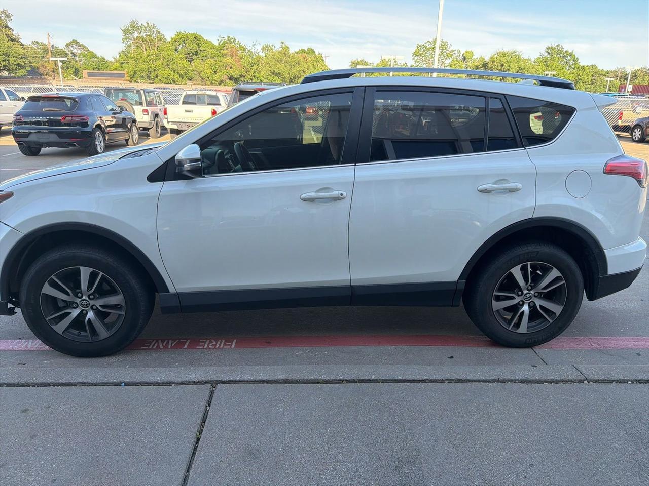 2018 Toyota RAV4 XLE Hurst TX