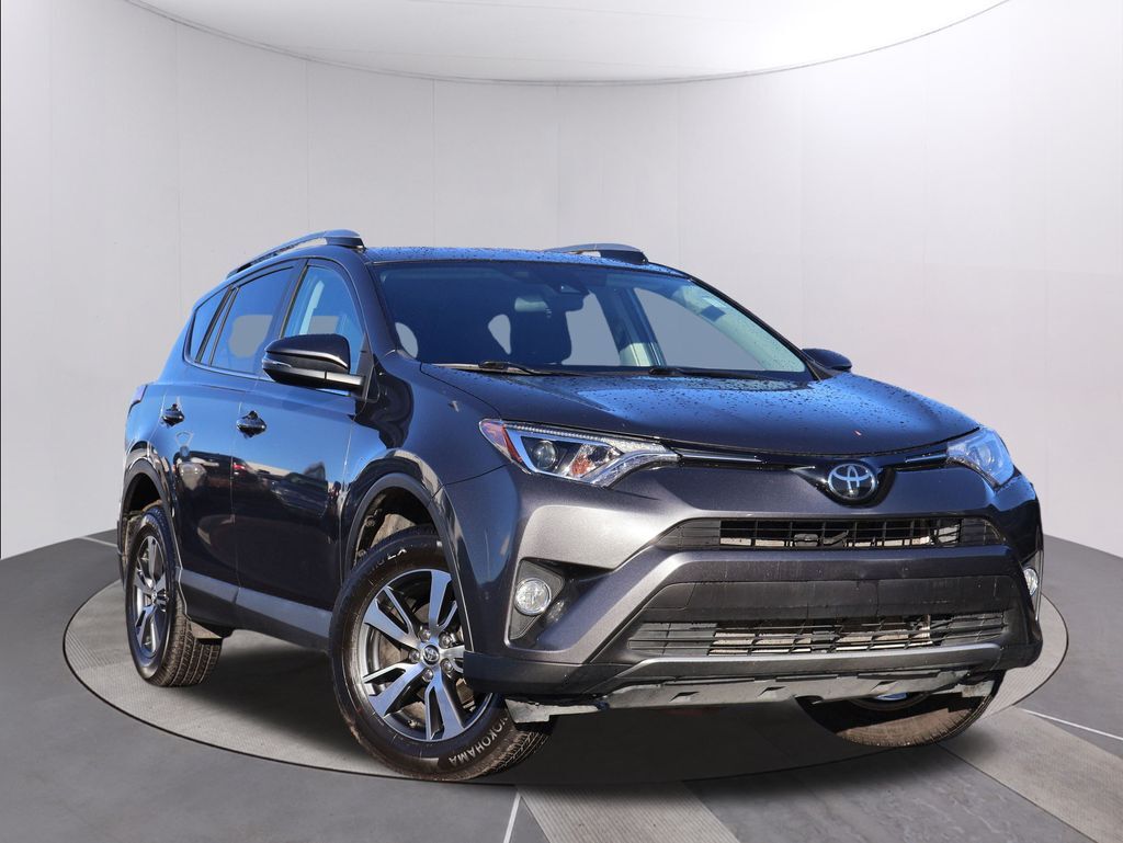 2018 Toyota RAV4 XLE Oshkosh WI