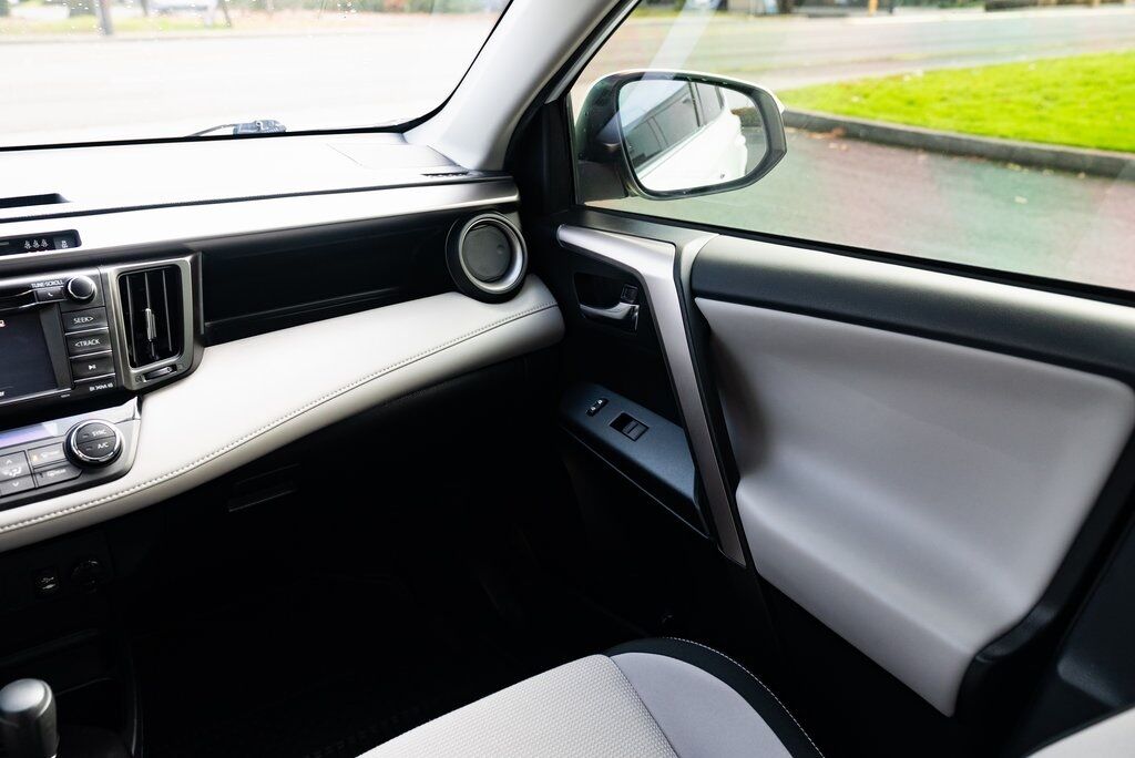 2018 Toyota RAV4 XLE Beaverton OR