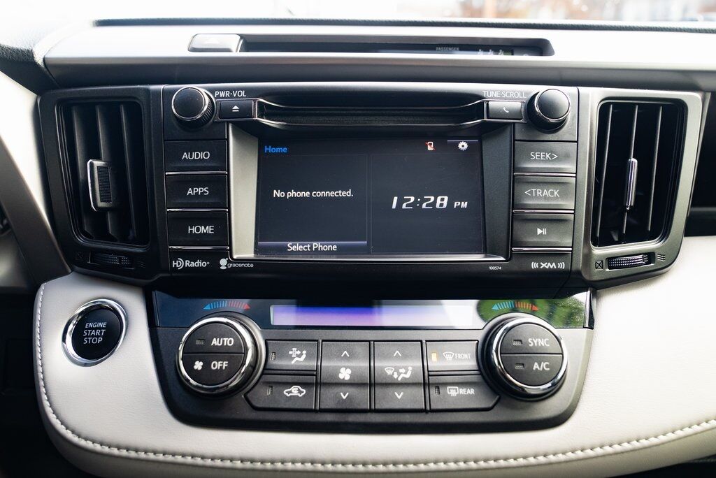 2018 Toyota RAV4 XLE Beaverton OR