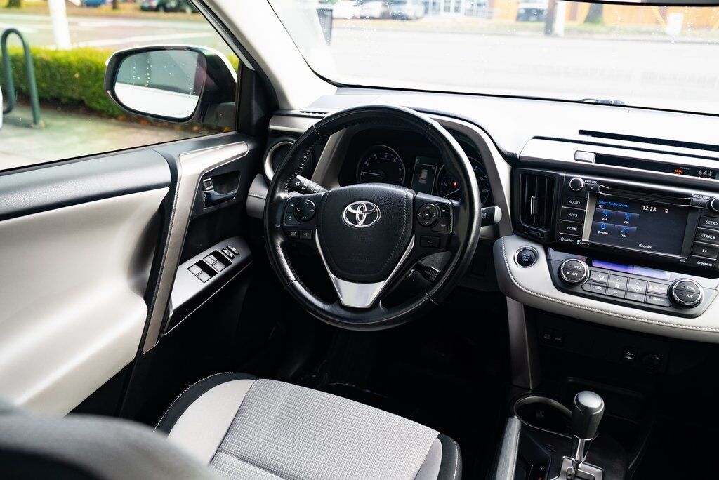 2018 Toyota RAV4 XLE Beaverton OR