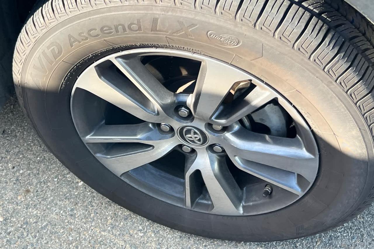 2018 Toyota RAV4 XLE Roseville CA