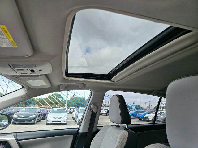 2018 Toyota RAV4 XLE San Antonio TX
