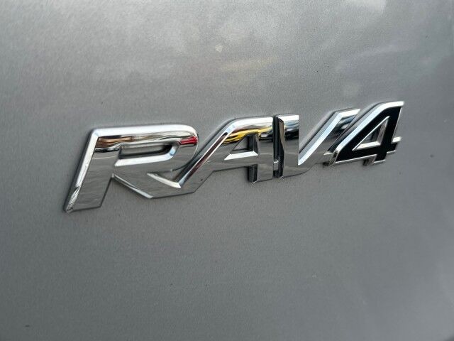 2018 Toyota RAV4 XLE Worcester MA