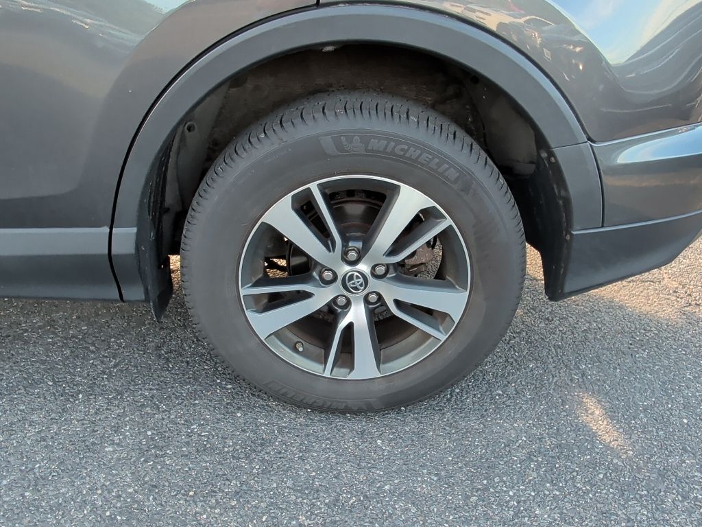 2018 Toyota RAV4 XLE Worcester MA