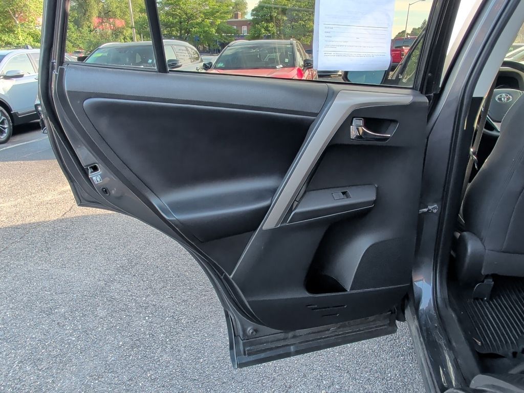 2018 Toyota RAV4 XLE Worcester MA