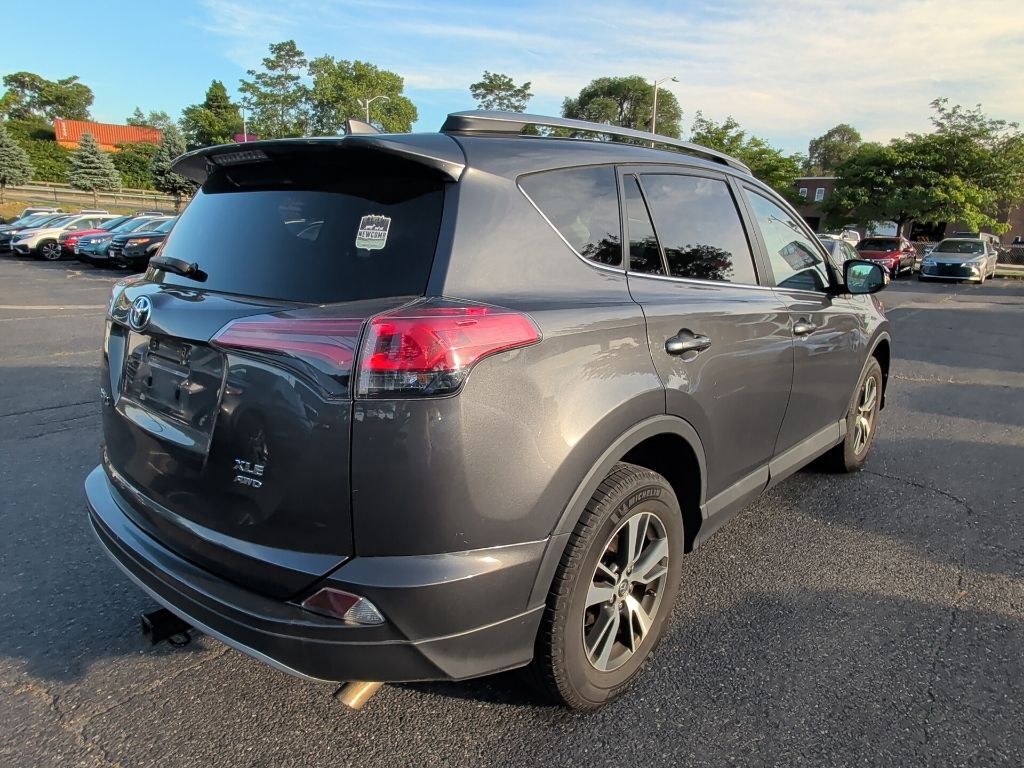 2018 Toyota RAV4 XLE Worcester MA