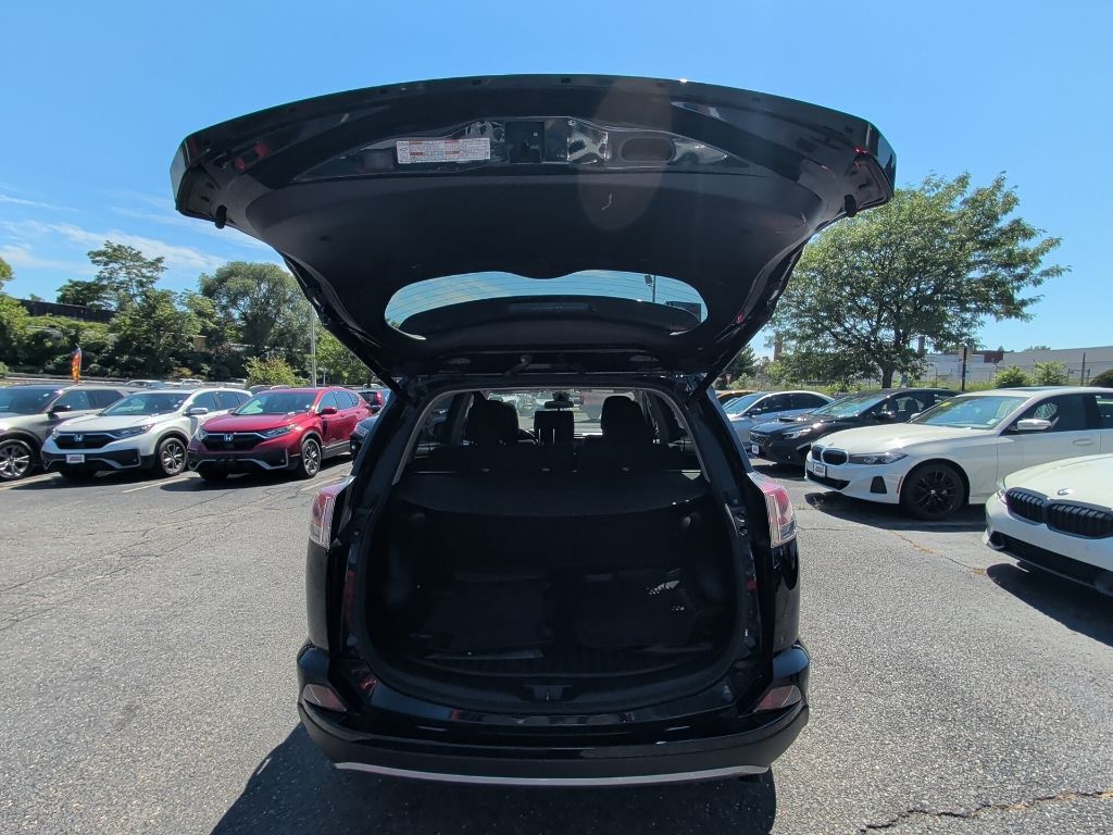2018 Toyota RAV4 XLE Worcester MA