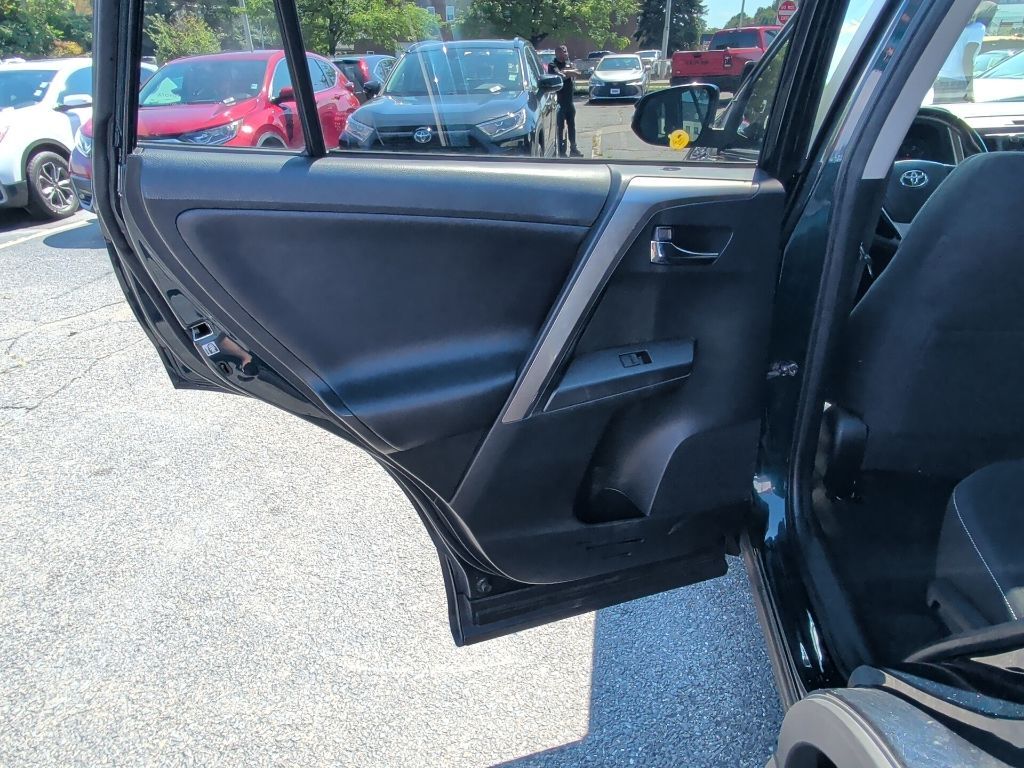 2018 Toyota RAV4 XLE Worcester MA