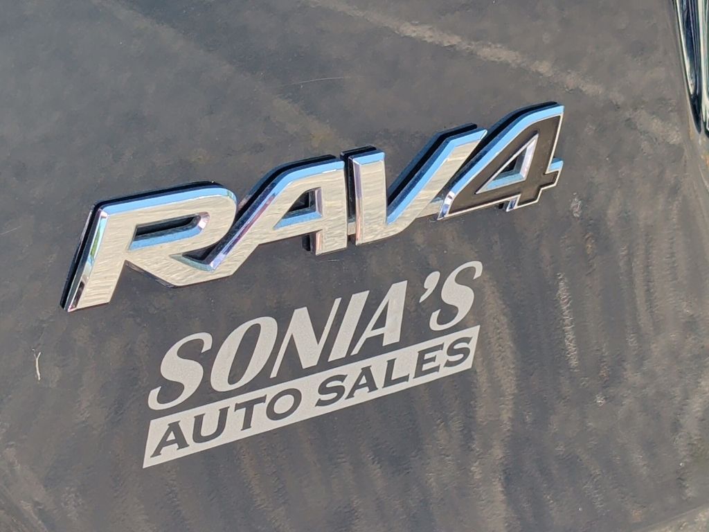 2018 Toyota RAV4 XLE Worcester MA