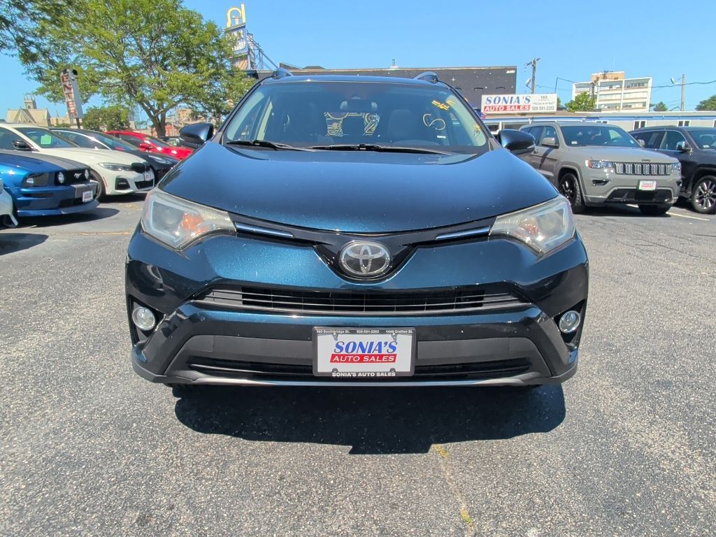 2018 Toyota RAV4 XLE