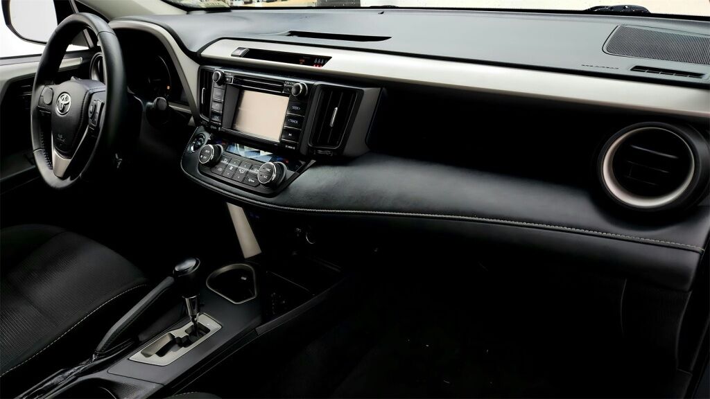 2018 Toyota RAV4 XLE Laurel MD