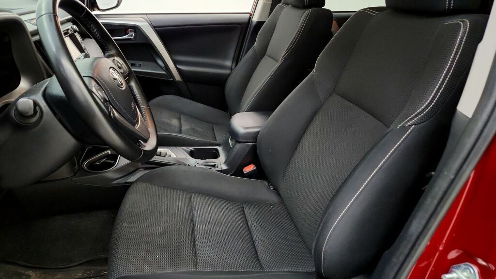 2018 Toyota RAV4 XLE Laurel MD