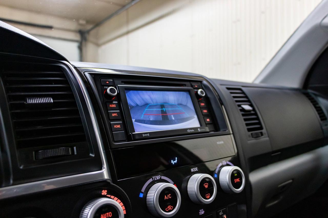 2018 Toyota Sequoia AWD SR5 Leather Roof BCam Red Deer AB