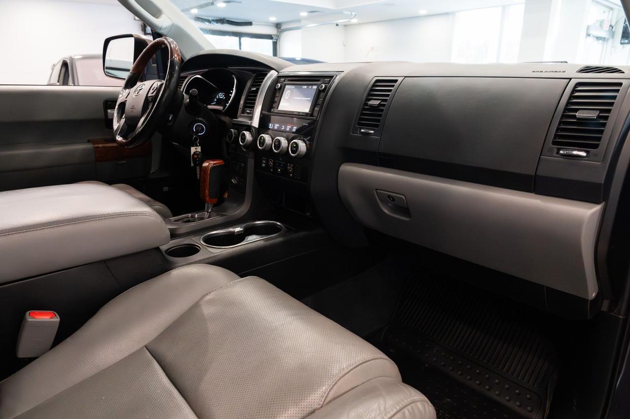 2018 Toyota Sequoia Platinum Gladstone OR