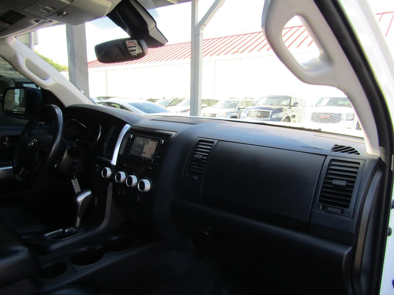 2018 Toyota Sequoia TRD Sport 4WD (Natl) Grand Prairie TX