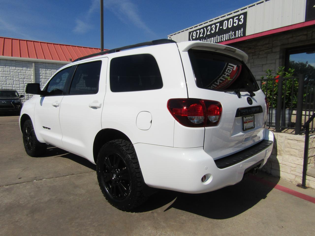 2018 Toyota Sequoia TRD Sport 4WD (Natl) Grand Prairie TX