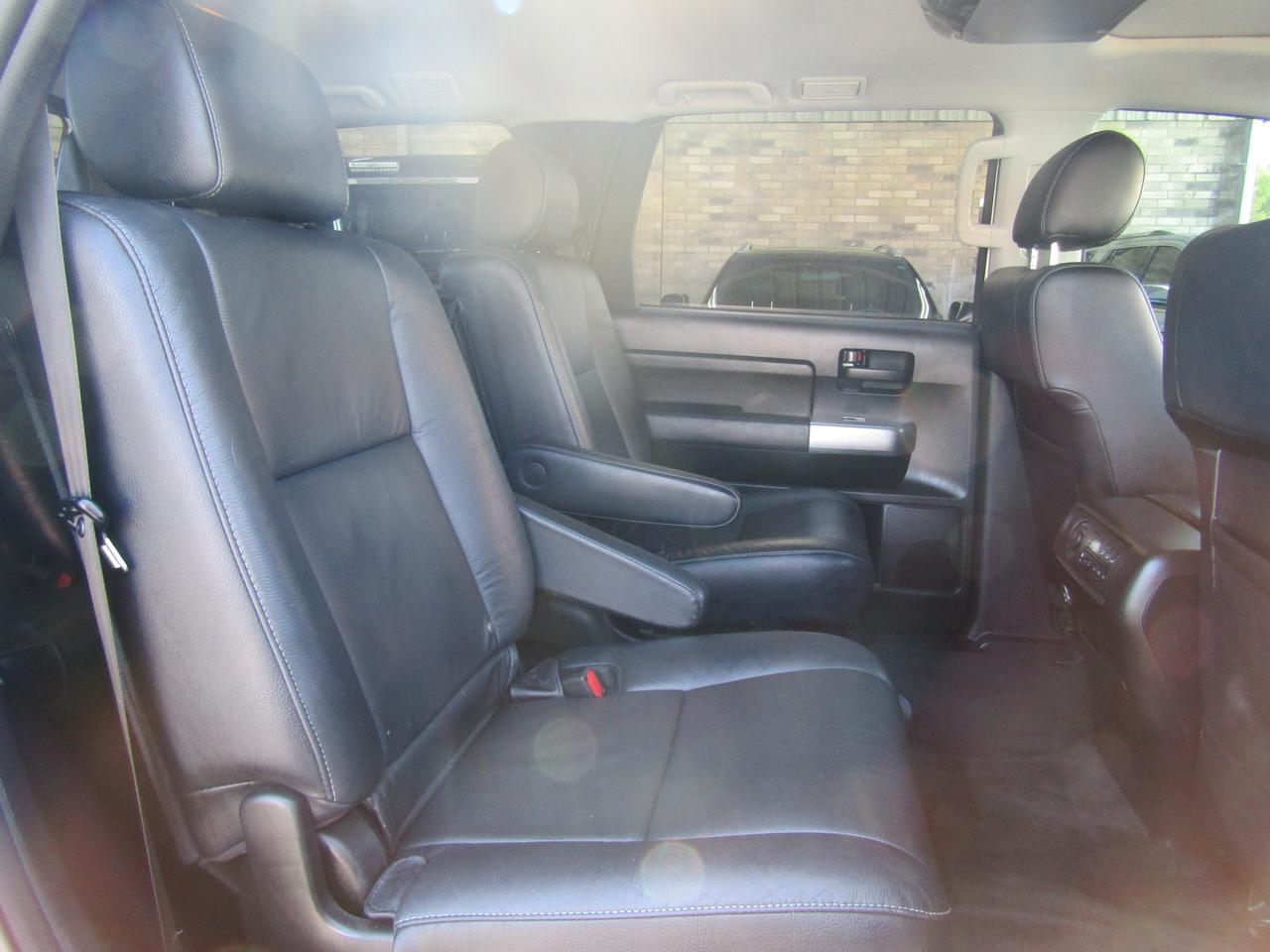 2018 Toyota Sequoia TRD Sport 4WD (Natl) Grand Prairie TX