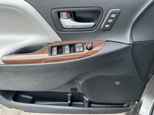 2018 Toyota Sienna  Glendale Heights IL