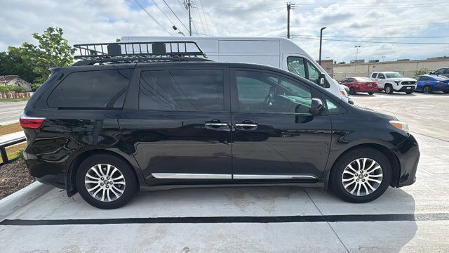 2018 Toyota Sienna New Braunfels TX