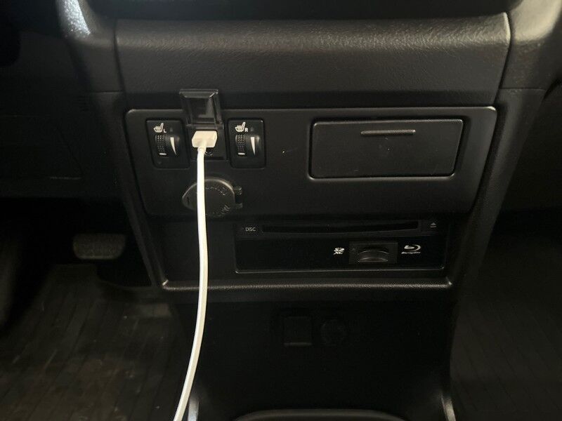 2018 Toyota Sienna AWD Limited Premium 7-Passenger w/ Entertainment Pkg Arlington VA