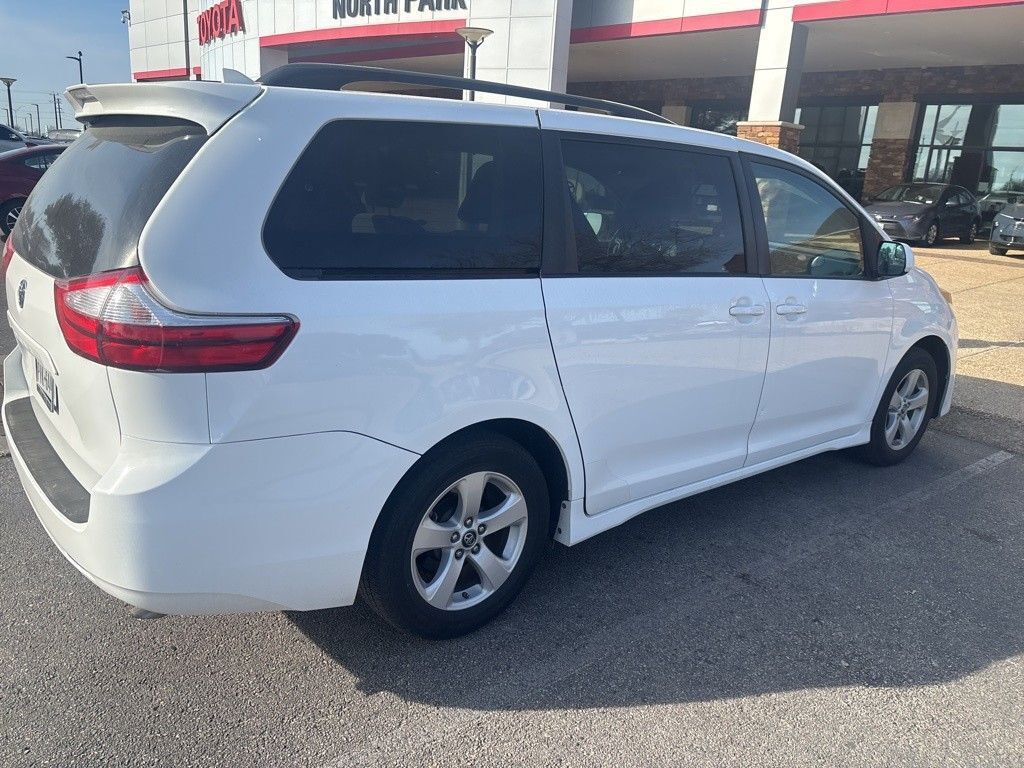 2018 Toyota Sienna L San Antonio TX
