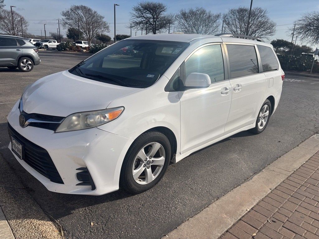 2018 Toyota Sienna