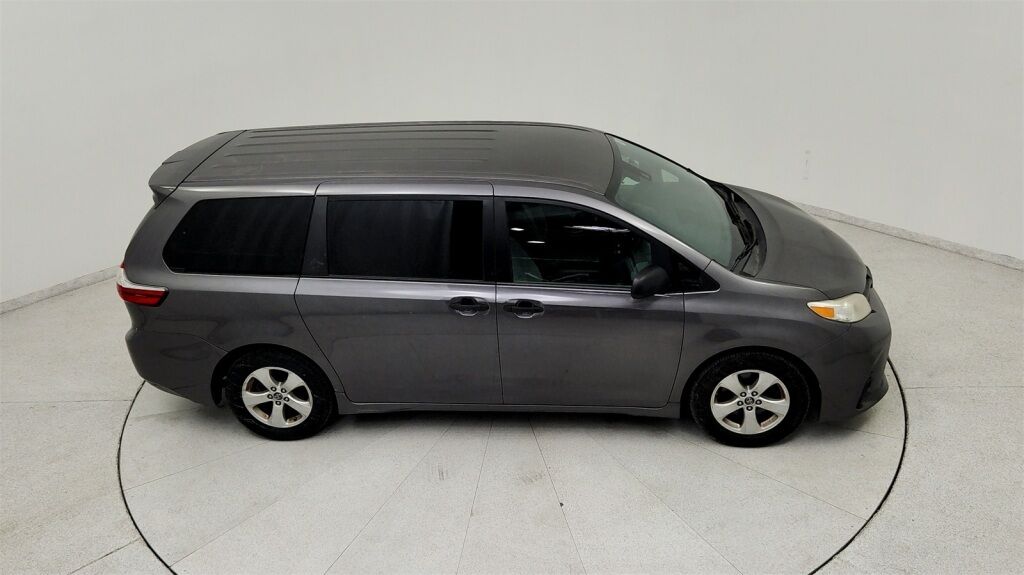 2018 Toyota Sienna L Laurel MD