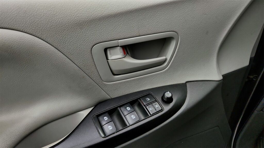 2018 Toyota Sienna L Laurel MD