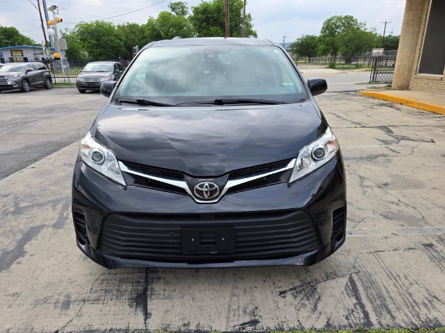 2018 Toyota Sienna LE 7 Passenger | LE 8 Passenger San Antonio TX