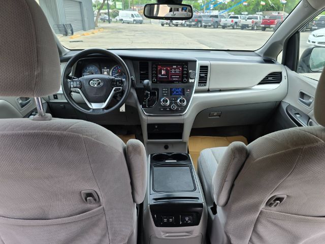 2018 Toyota Sienna LE 7 Passenger San Antonio TX