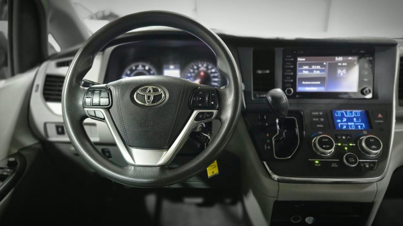 2018 Toyota Sienna LE 8 Passenger Miami FL