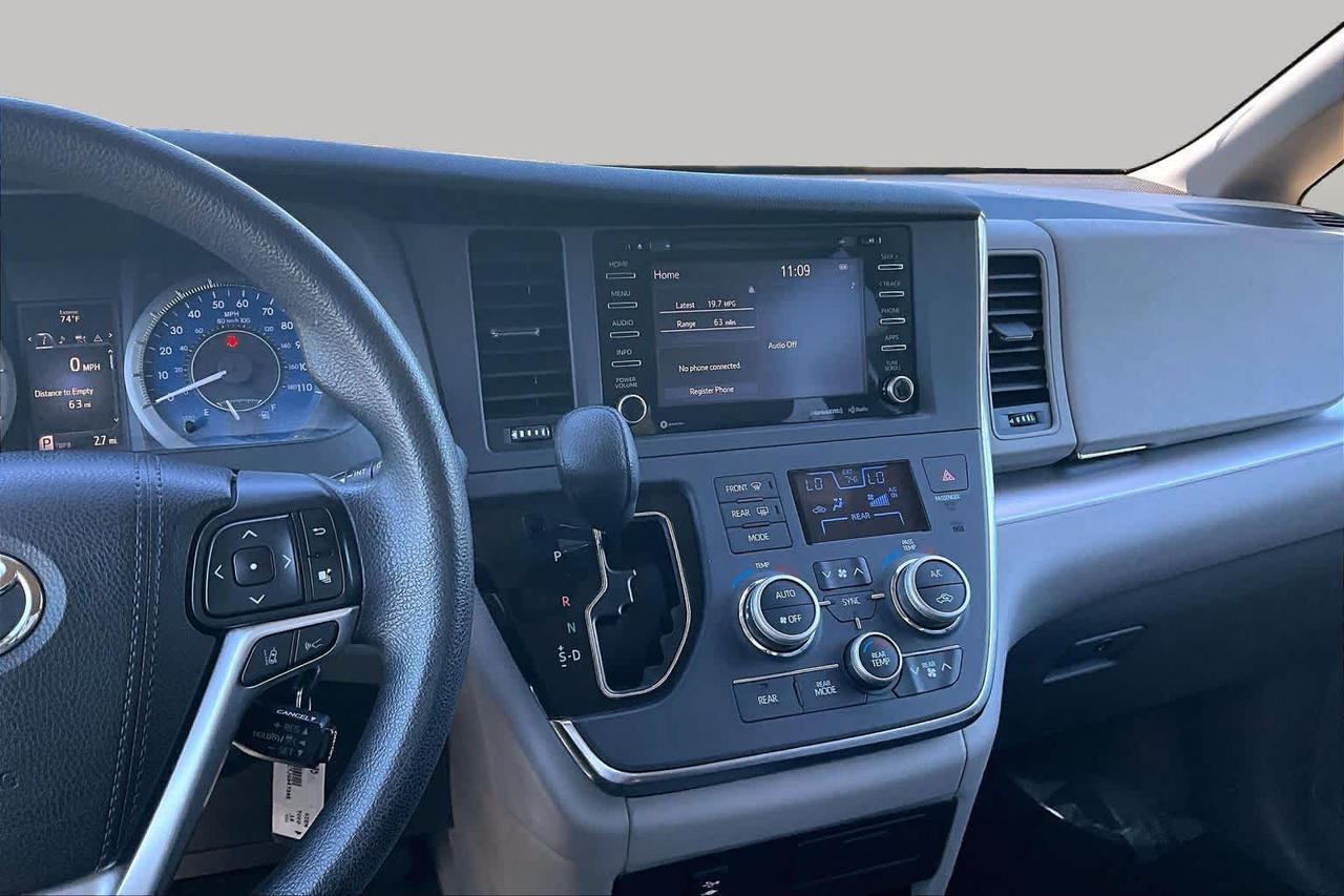 2018 Toyota Sienna LE Folsom CA