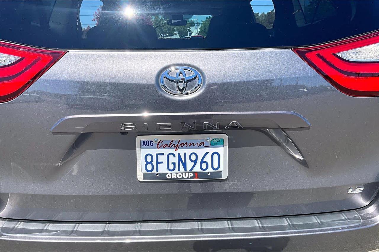 2018 Toyota Sienna LE Folsom CA