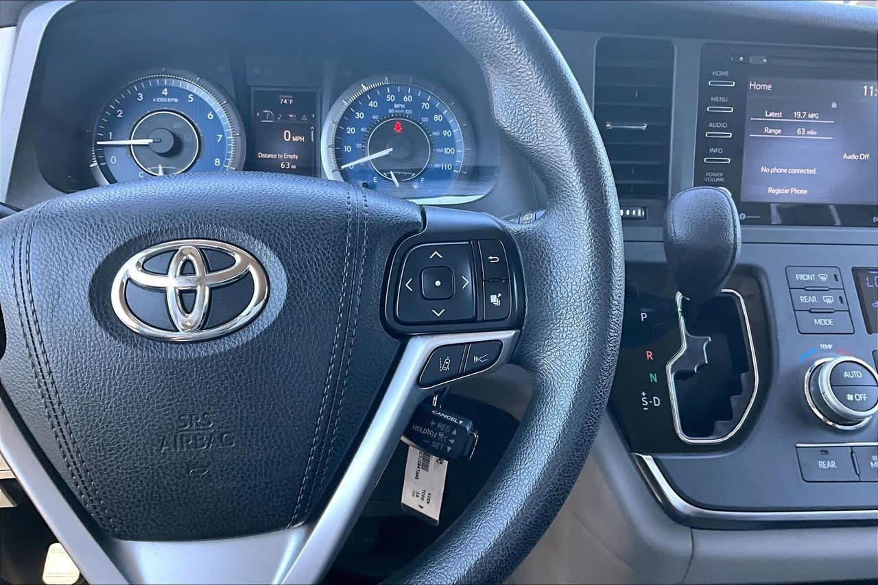 2018 Toyota Sienna LE Folsom CA