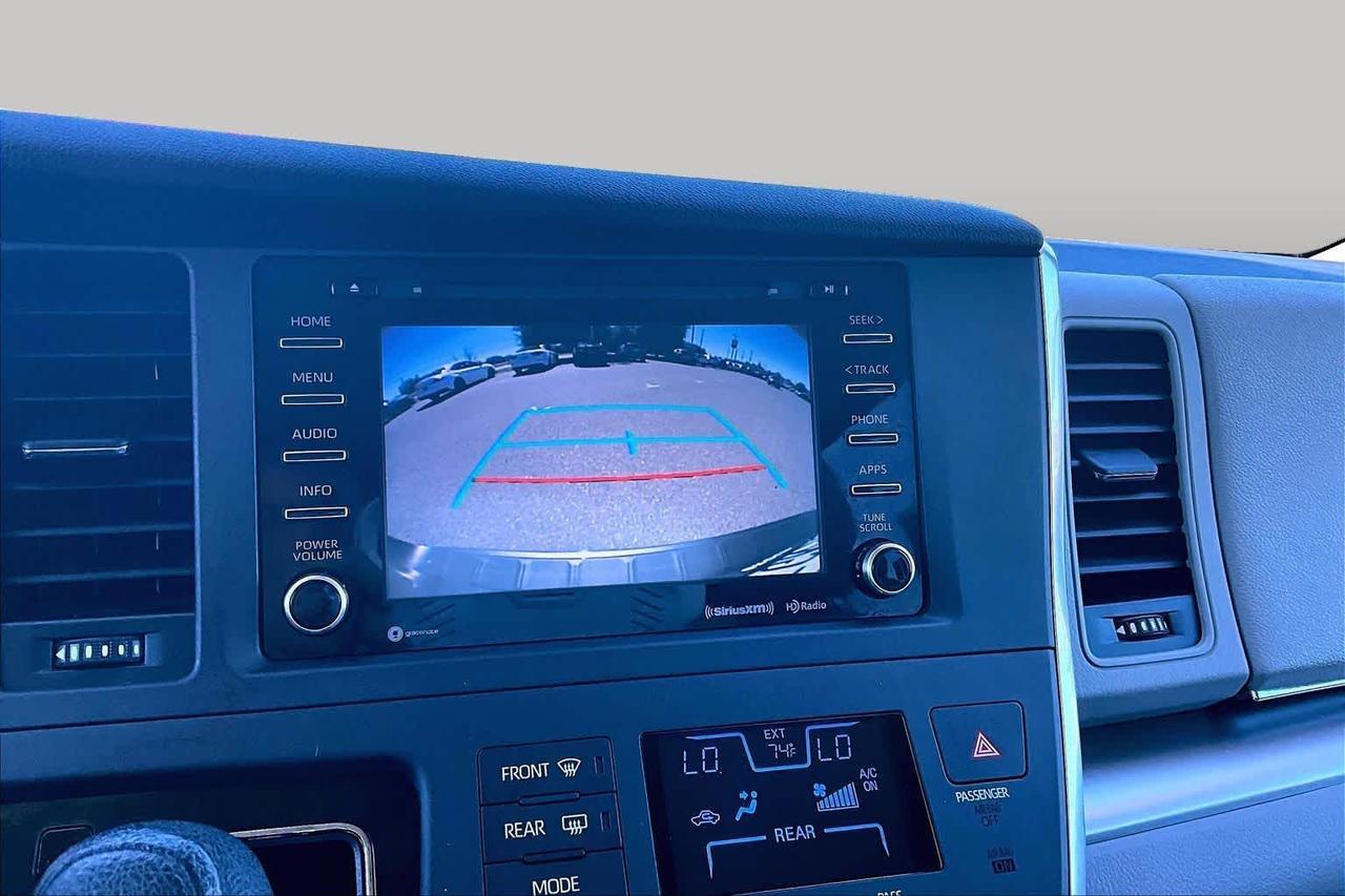 2018 Toyota Sienna LE Folsom CA