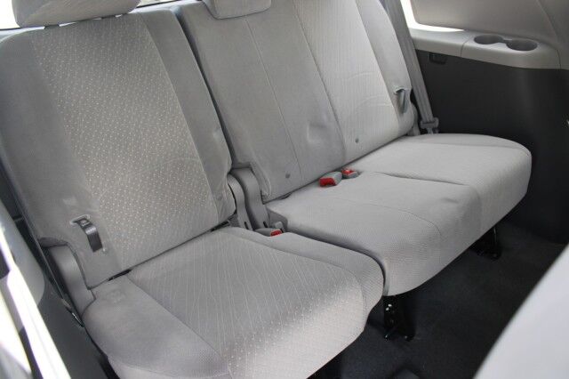 2018 Toyota Sienna LE Melbourne FL
