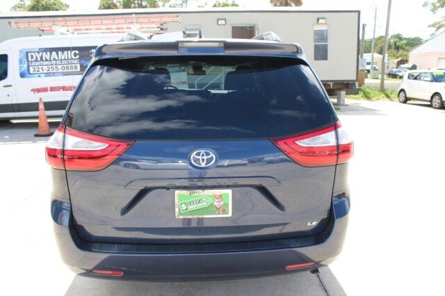 2018 Toyota Sienna LE Melbourne FL
