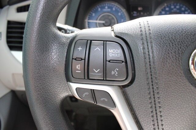 2018 Toyota Sienna LE Melbourne FL