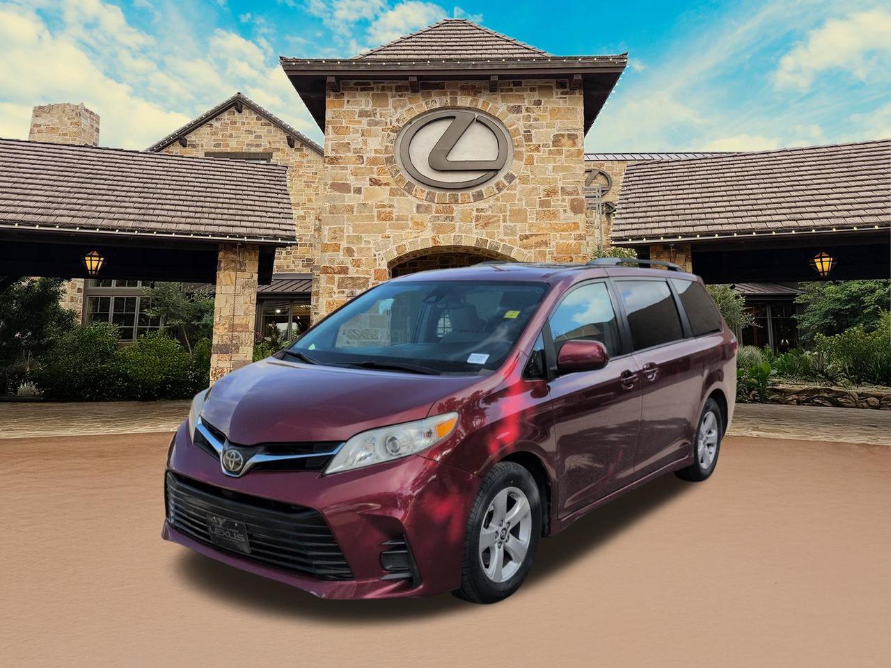 2018 Toyota Sienna LE San Antonio TX