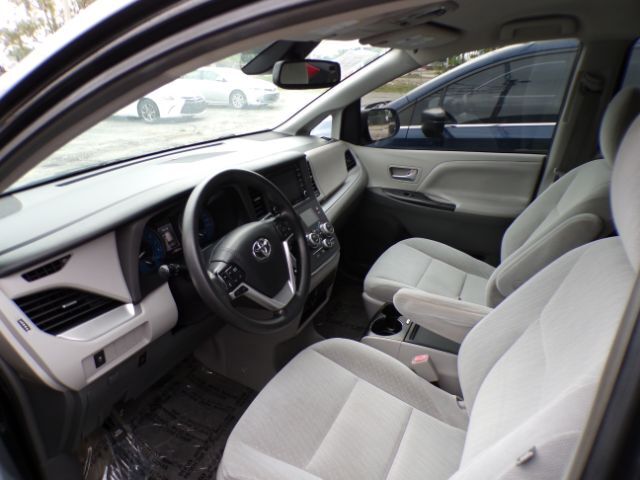 2018 Toyota Sienna LE San Antonio TX