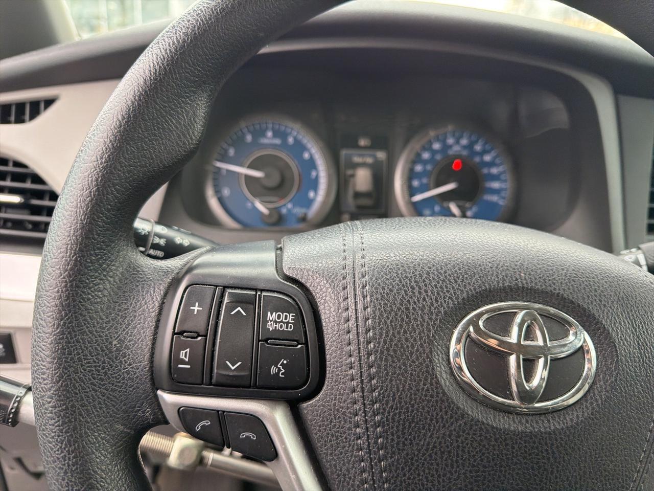 2018 Toyota Sienna LE Gaithersburg MD