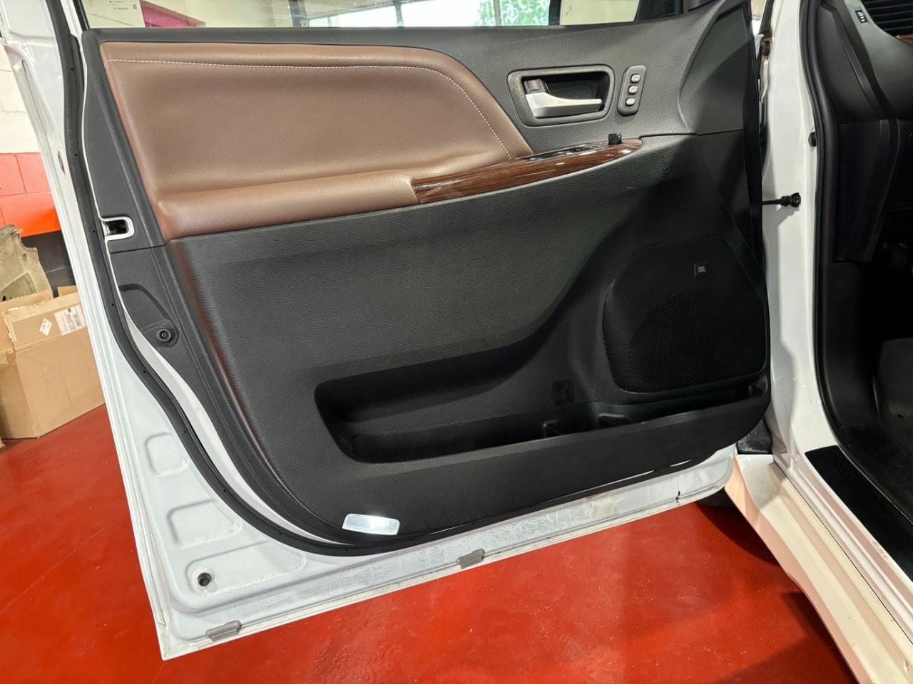2018 Toyota Sienna Limited 7 Passenger Franklin OH