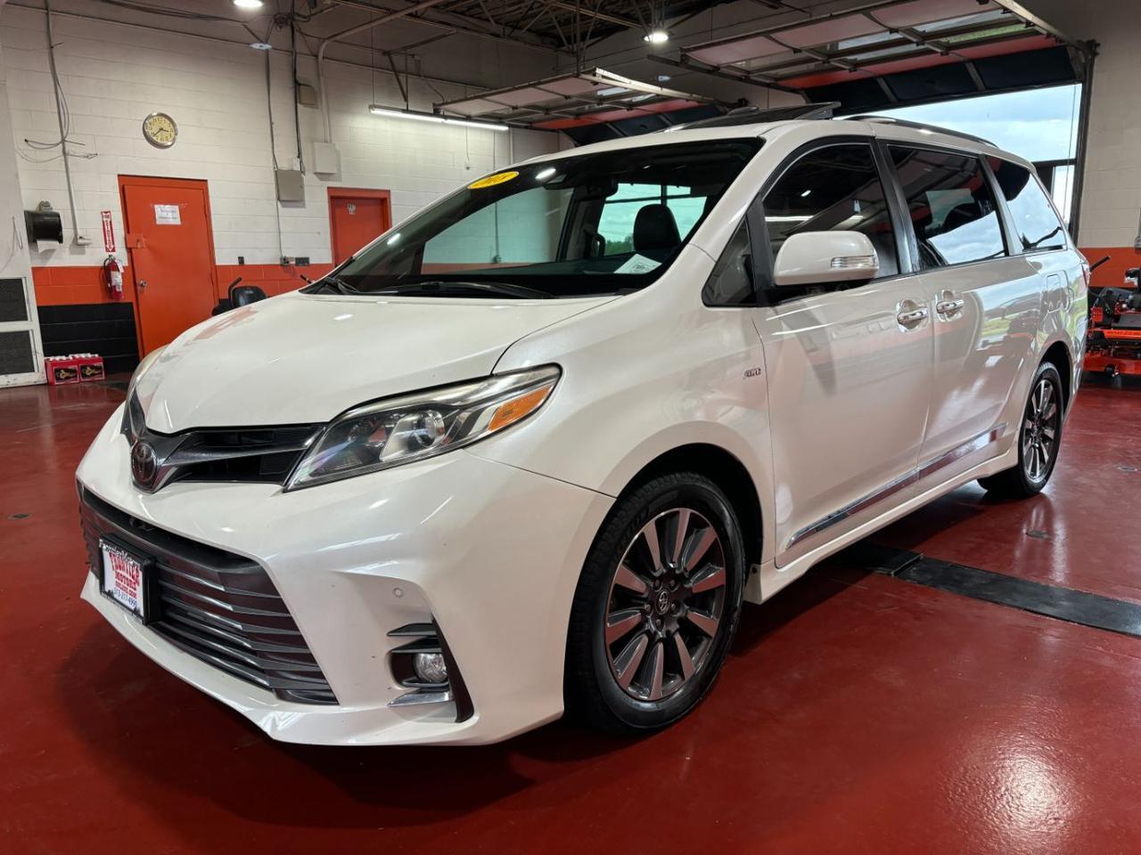 2018 Toyota Sienna Limited 7 Passenger Franklin OH