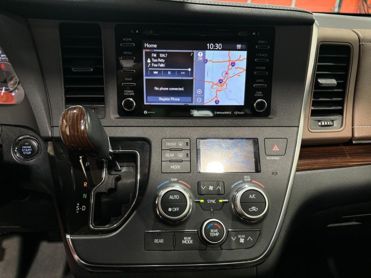 2018 Toyota Sienna Limited 7 Passenger Franklin OH