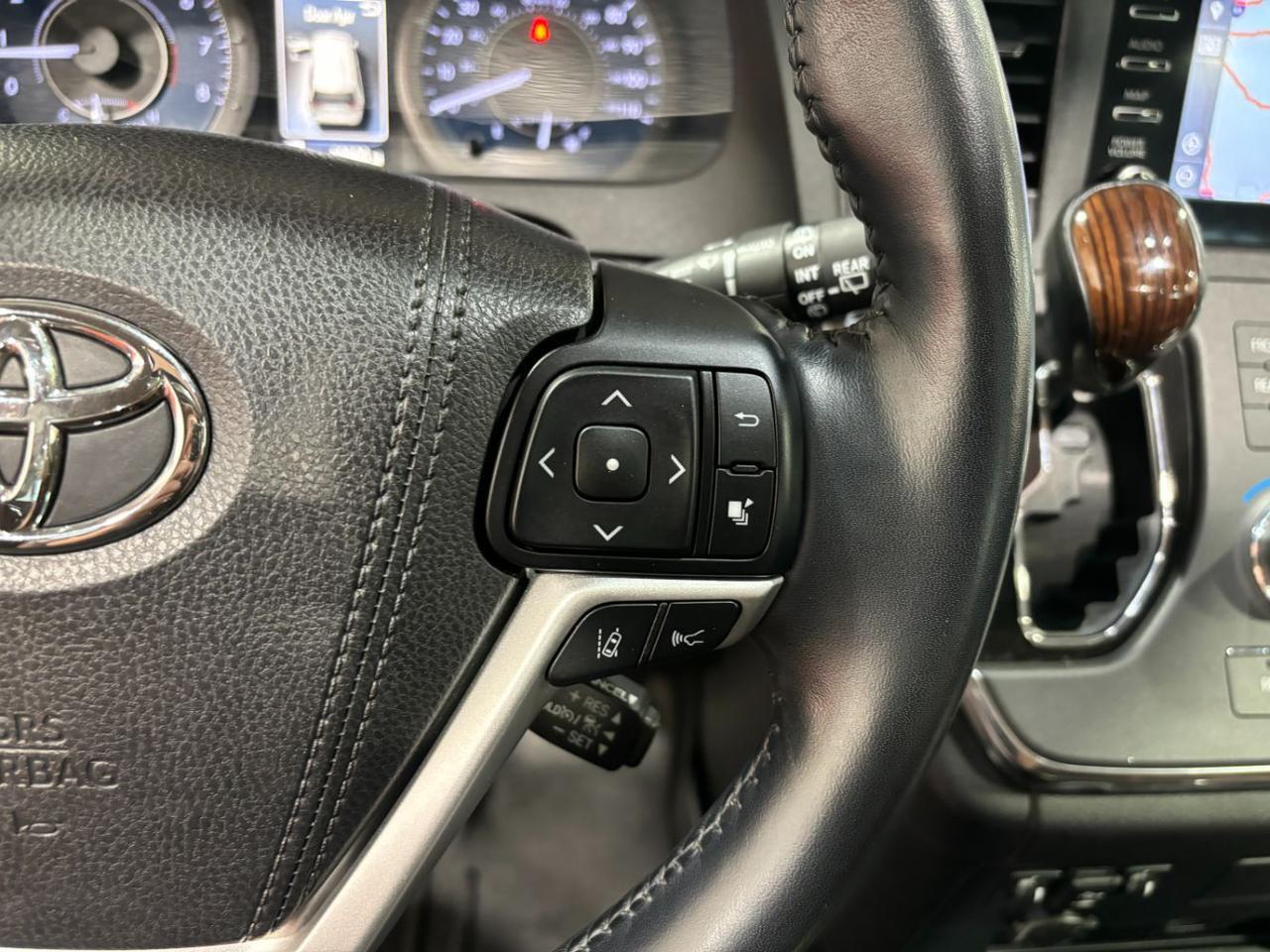2018 Toyota Sienna Limited 7 Passenger Franklin OH
