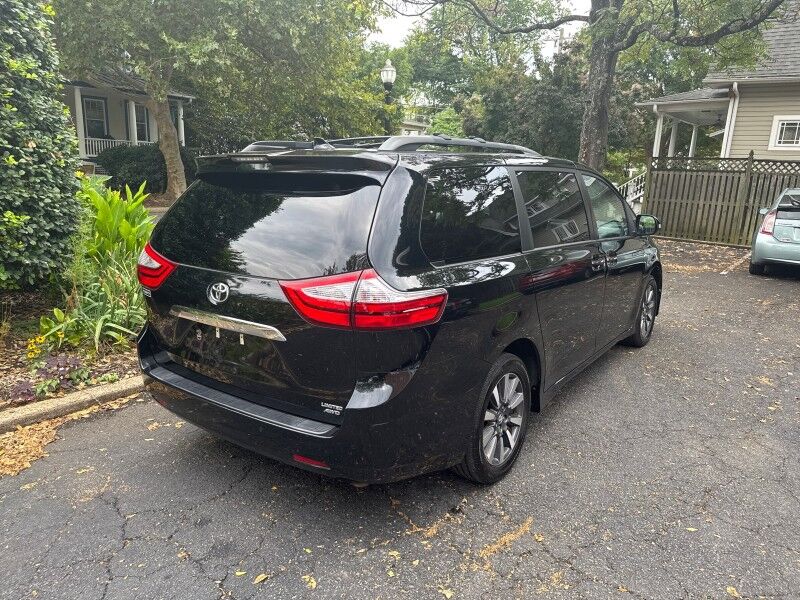 2018 Toyota Sienna Limited Premium 7-Passenger AWD Arlington VA