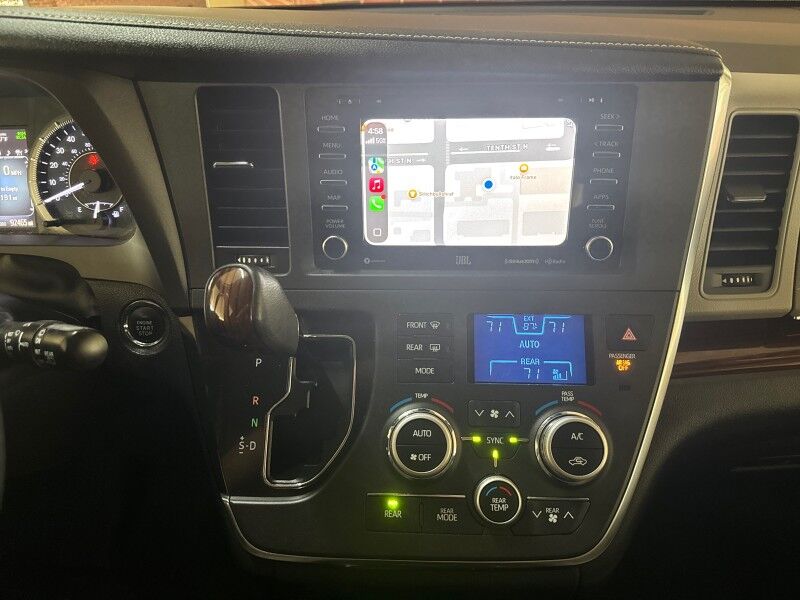 2018 Toyota Sienna Limited Premium 7-Passenger AWD Arlington VA
