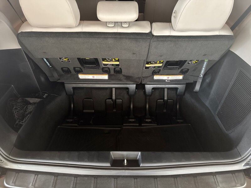 2018 Toyota Sienna Limited Premium 7-Passenger AWD Arlington VA
